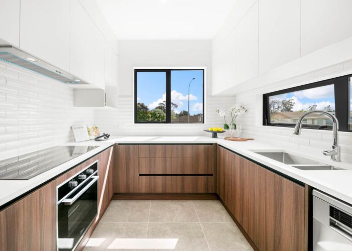  at 125 Universal Drive, Henderson, Waitakere City, Auckland