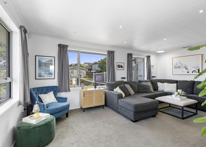  at 248 Dowse Drive, Maungaraki, Lower Hutt, Wellington