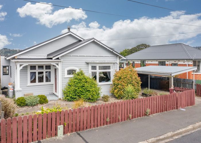  at 18 Eskvale Street, Saint Kilda, Dunedin, Otago