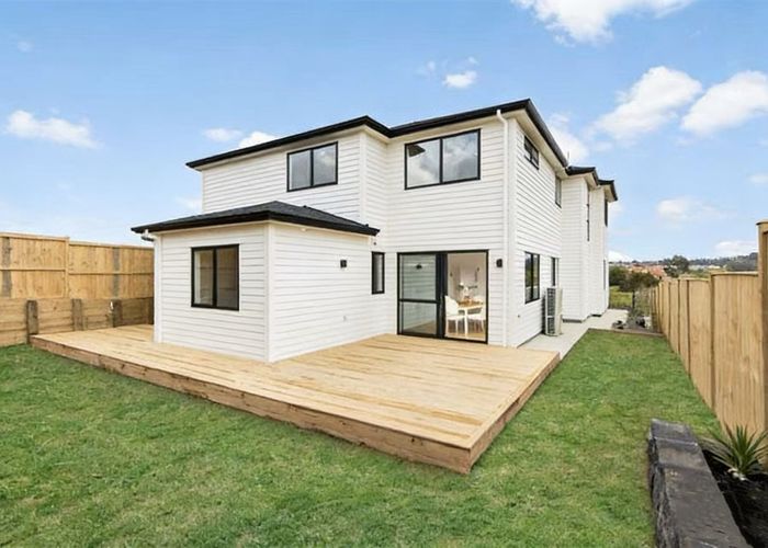  at 12 Taketonga Road, Flat Bush, Manukau City, Auckland