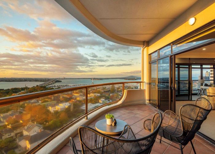  at 10/97 Jervois Road, Herne Bay, Auckland City, Auckland