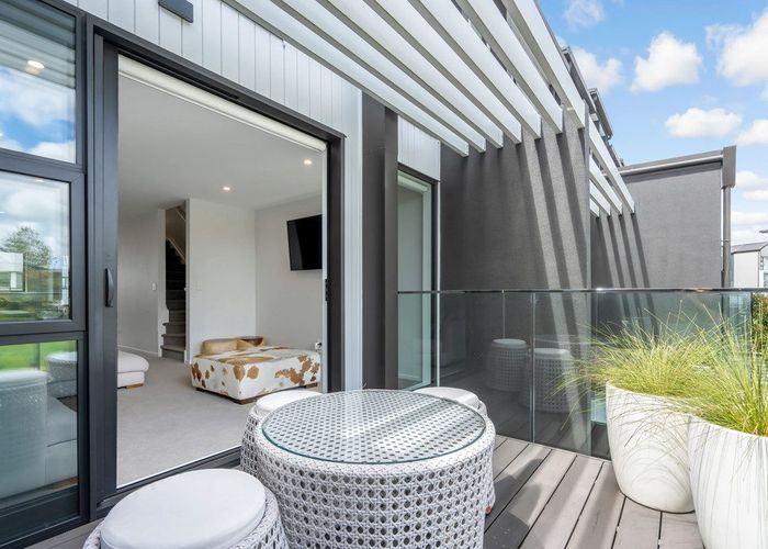  at 6 Pottery Crescent, Hobsonville, Auckland