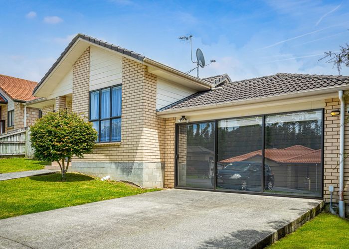  at 11A Westglen Place, Ranui, Auckland