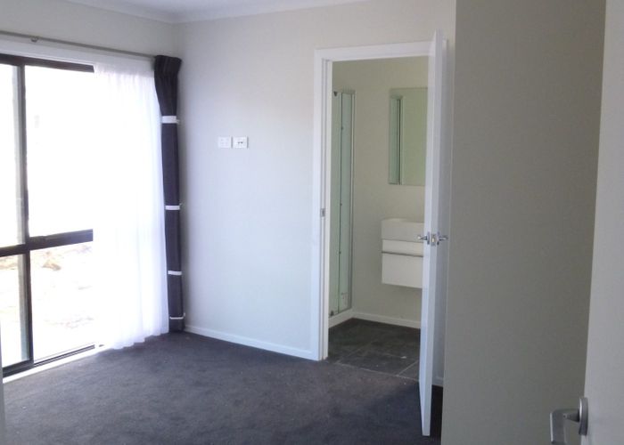  at 10 Ridgedale Crescent, Flagstaff, Hamilton, Waikato