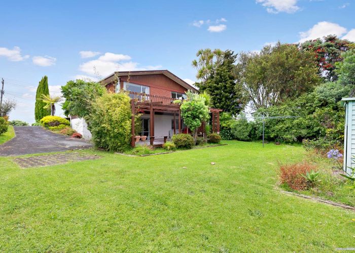  at 108 Sunset Road, Unsworth Heights, North Shore City, Auckland