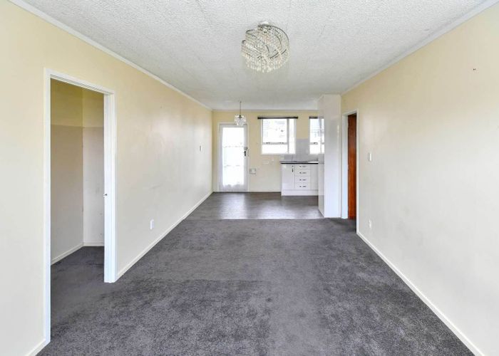  at 8/33 Hutton Street, Otahuhu, Auckland City, Auckland