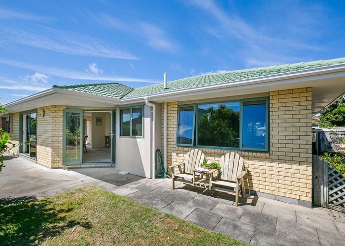  at 29F Baring Terrace, Strandon, New Plymouth