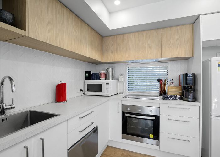  at 2/9 Bolton Avenue, Spreydon, Christchurch