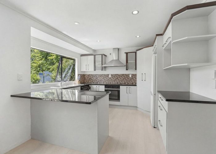  at 49 Gosford Drive, Botany Downs, Manukau City, Auckland