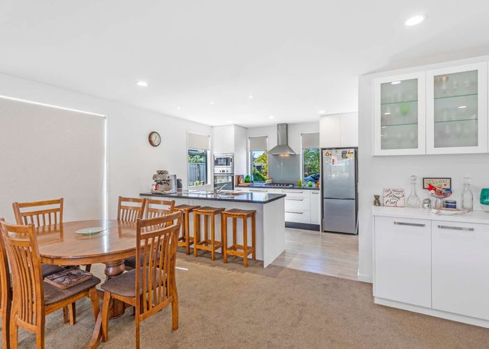  at 118 Chinnerys Road, Woodend, Woodend