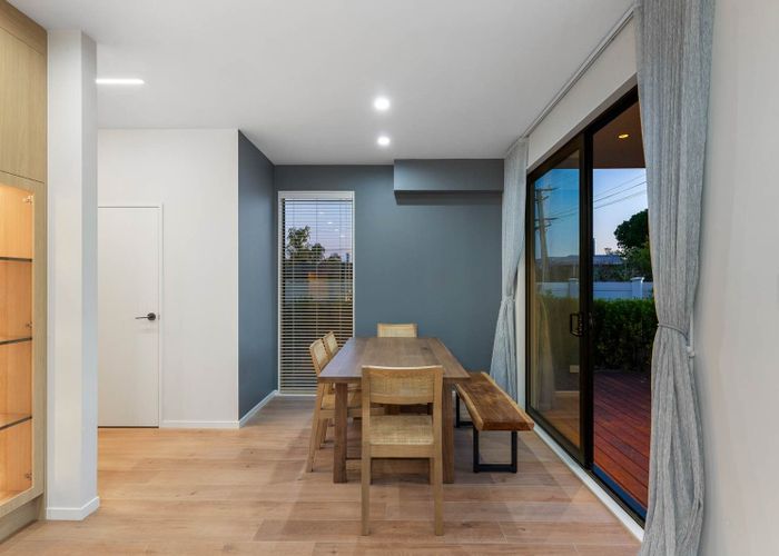  at 6A  Ringwood Street, Torbay, North Shore City, Auckland