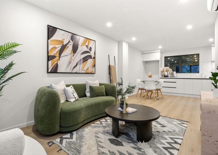  at 6/1088 Beach Road, Torbay, North Shore City, Auckland