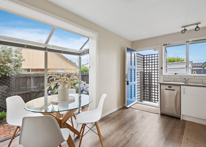  at 3/9A Avonhead Road, Avonhead, Christchurch City, Canterbury