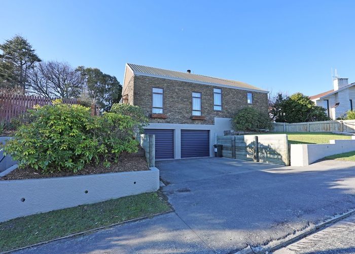  at 33 Leven Street, South Hill, Oamaru