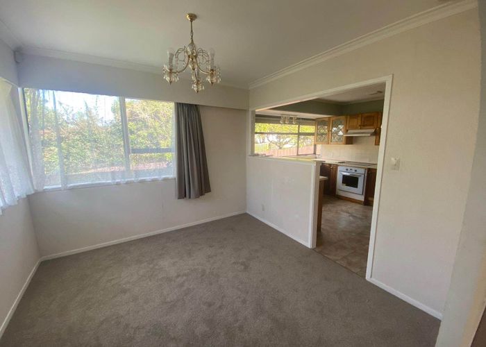  at 2/125 Glenmore Road, Sunnyhills, Manukau City, Auckland