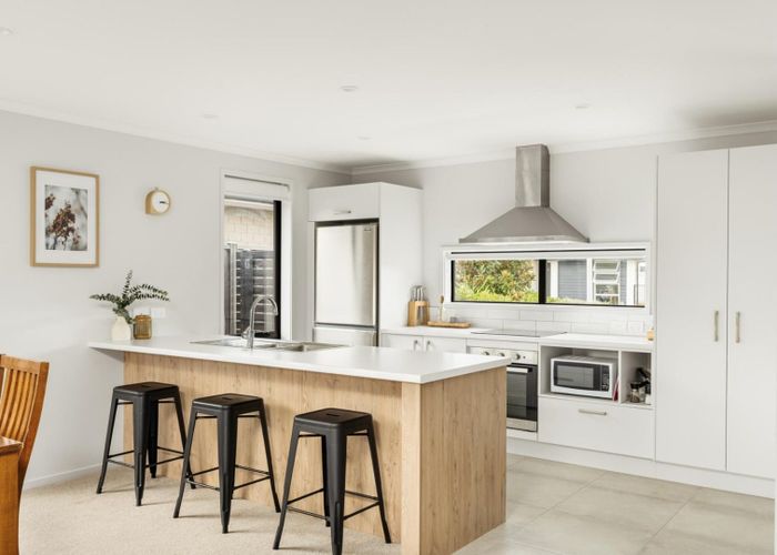  at 24 Raynor Crescent, Pyes Pa, Tauranga