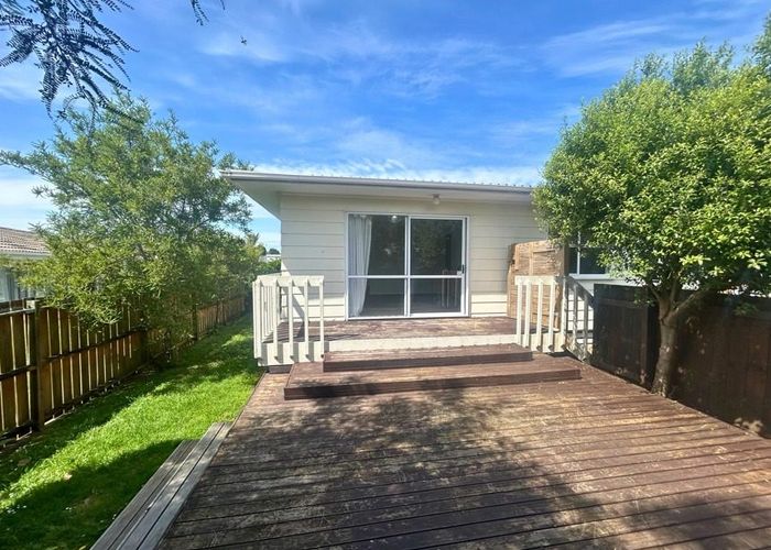  at 100C Astley Avenue, New Lynn, Waitakere City, Auckland