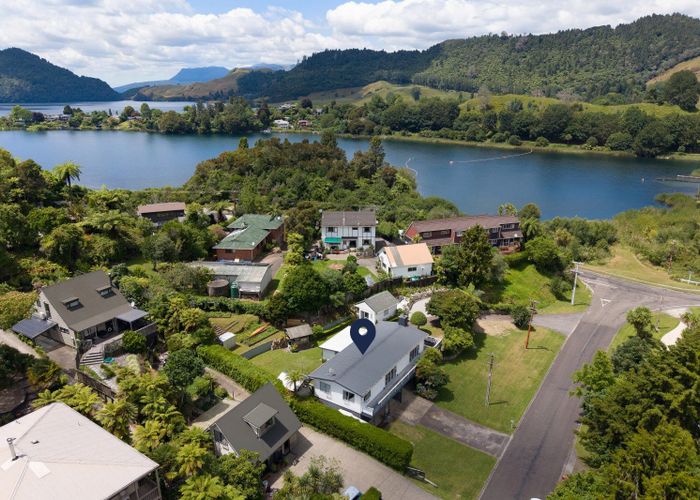  at 1 Summit Road, Lake Okareka, Rotorua, Bay Of Plenty