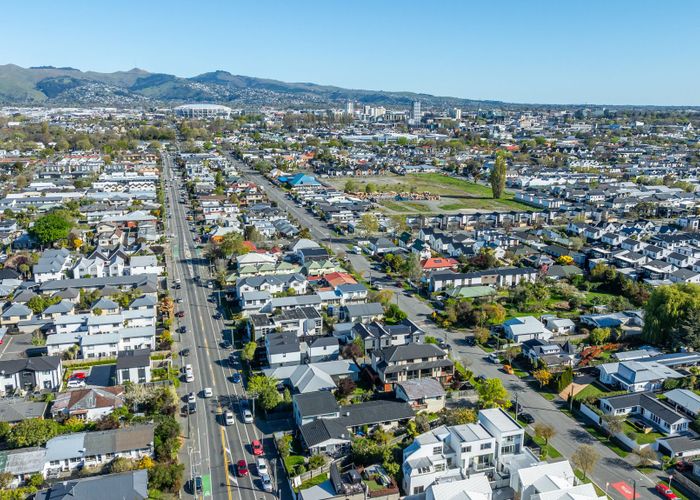  at 2/130 Packe Street, Edgeware, Christchurch City, Canterbury