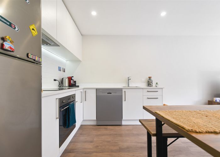  at 14 Village Quarter Lane, Frankton, Hamilton
