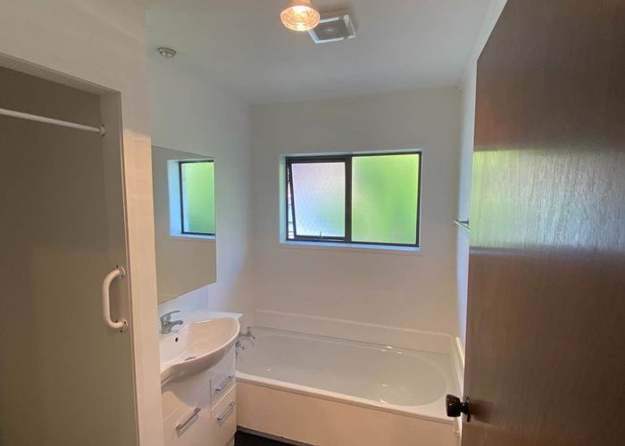  at 3/147 Ocean View Road, Northcote, North Shore City, Auckland