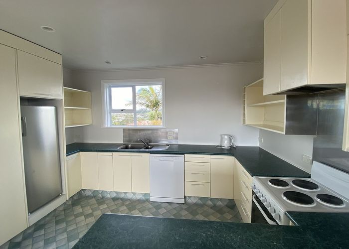  at 8A Melandra Road, Stanmore Bay, Rodney, Auckland