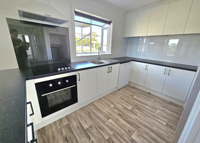  at 10 Paritutu Road, Spotswood, New Plymouth, Taranaki