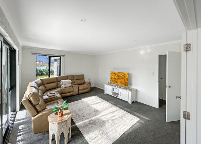  at 26 Sardinia Grove, Fitzherbert, Palmerston North, Manawatu / Whanganui