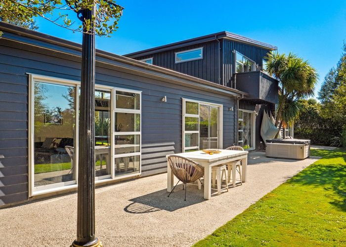  at 6 McIvor Lane, Lake Hayes, Queenstown