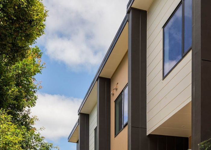  at 12 South Pacific Place, Henderson, Waitakere City, Auckland