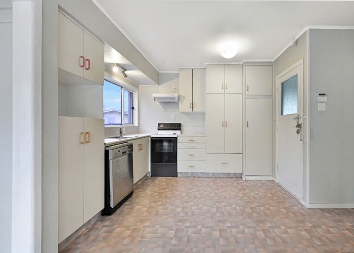  at 57 Morris Road, Hillcrest, Hamilton