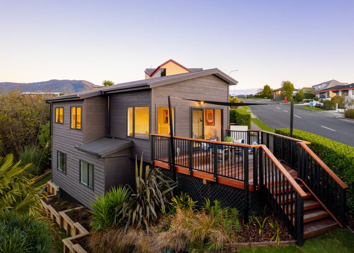  at 319 Princes Drive, Britannia Heights, Nelson, Nelson / Tasman