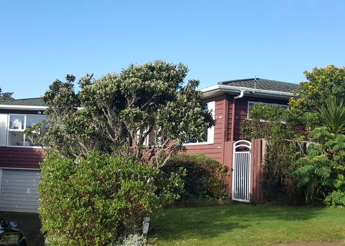  at 31 Cheyne Walk, Newlands, Wellington