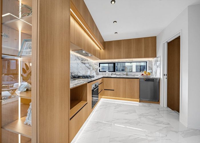  at 7D Sirius Place, Botany Downs, Manukau City, Auckland