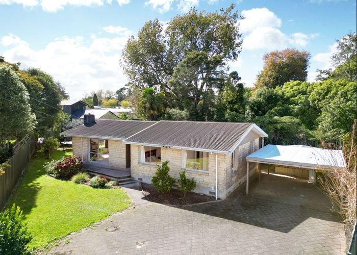  at 23 Berkley Avenue, Hillcrest, Hamilton