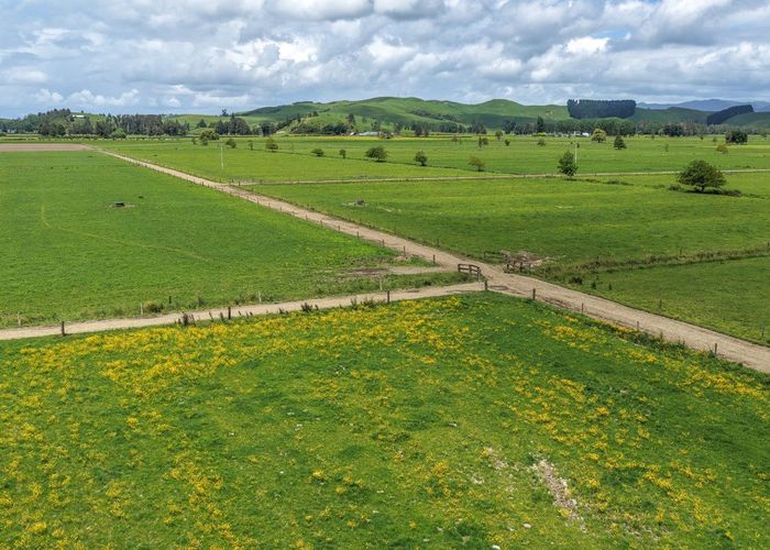  at 376 State Highway 25, Waitakaruru, Hauraki, Waikato