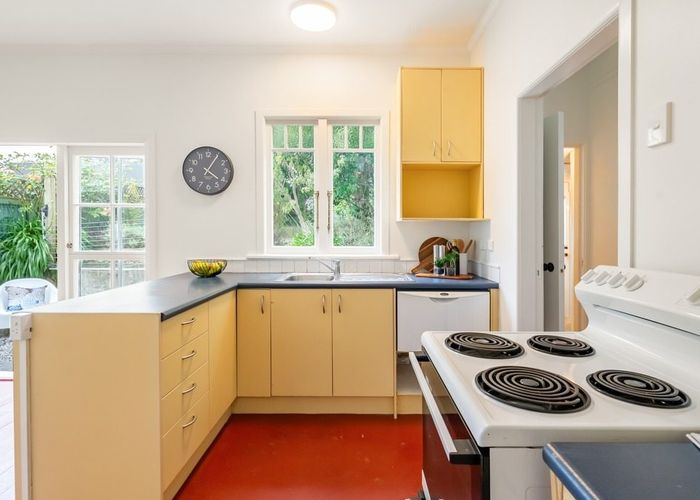  at 28 Miro Street, Eastbourne, Lower Hutt