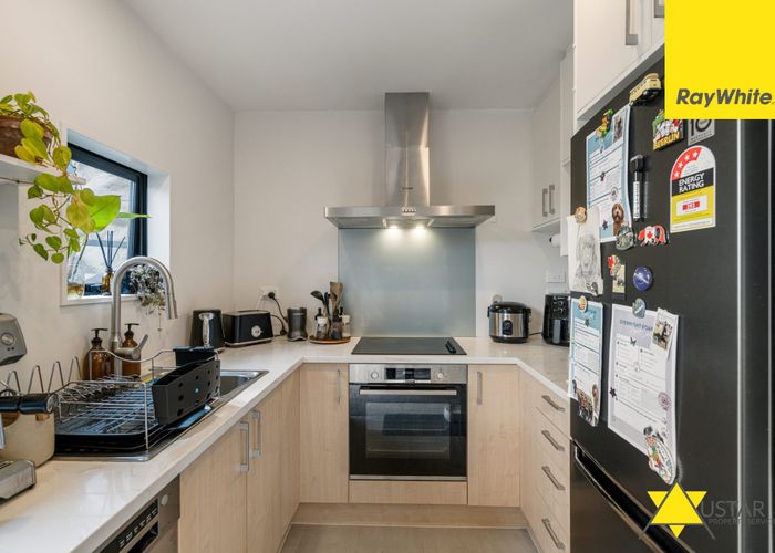  at 4/26 Toru Street, Te Atatu Peninsula, Waitakere City, Auckland
