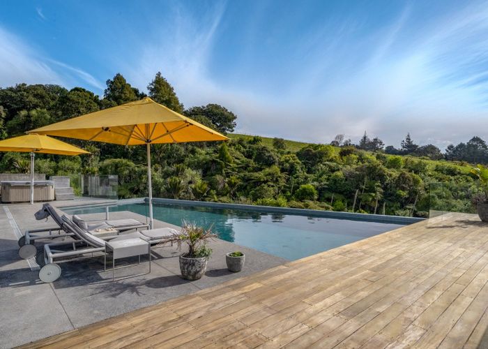  at 426 Whitford Road, Howick