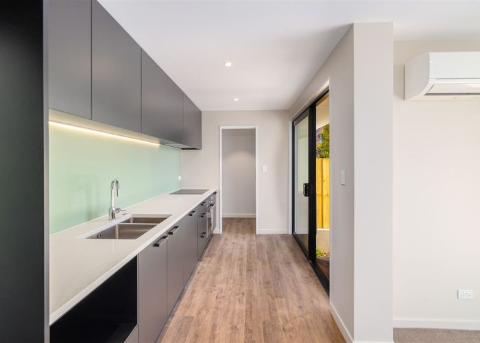  at 1/10 Hurley Street, Christchurch Central, Christchurch