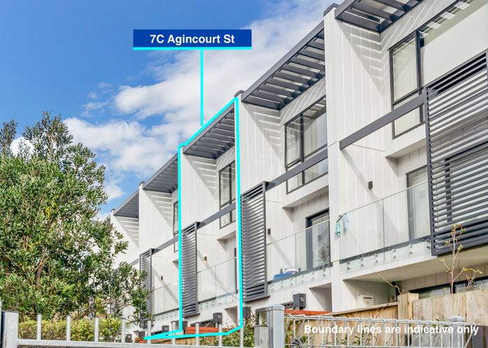  at 5-7 Agincourt Street, Glenfield, North Shore City, Auckland