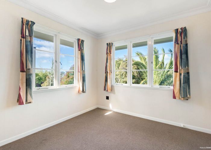  at 13 Vipond Road, Stanmore Bay, Whangaparaoa