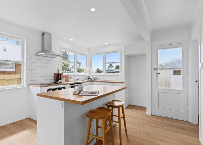 at 8 Henderson Crescent, Parkvale, Tauranga, Bay Of Plenty