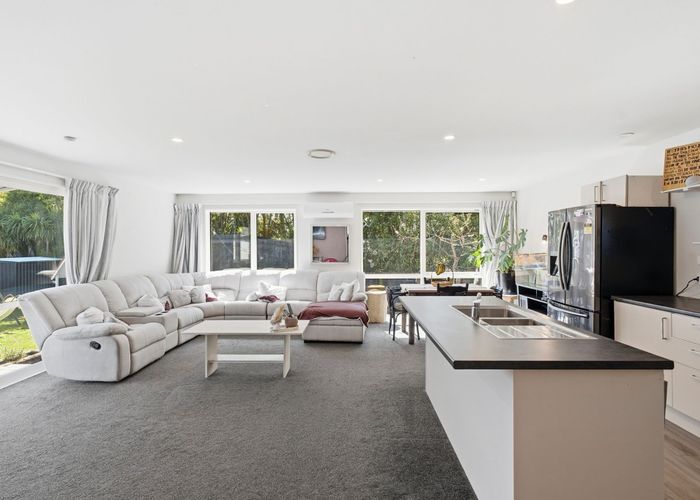  at 58 Orrick Crescent, Avondale, Christchurch City, Canterbury
