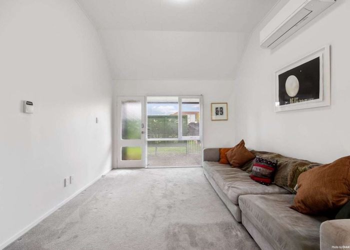  at 52O Pilkington Road, Panmure, Auckland City, Auckland
