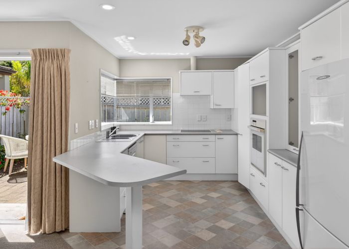  at 1/28 Hattaway Avenue, Bucklands Beach, Manukau City, Auckland