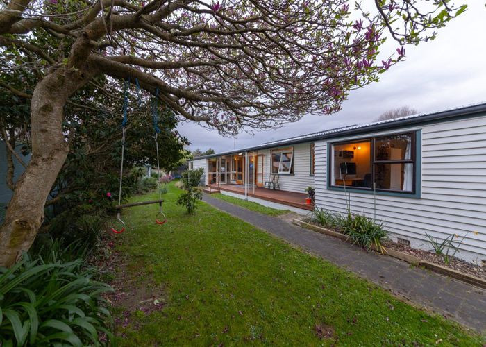  at 11 Surrey Crescent, Hokowhitu, Palmerston North