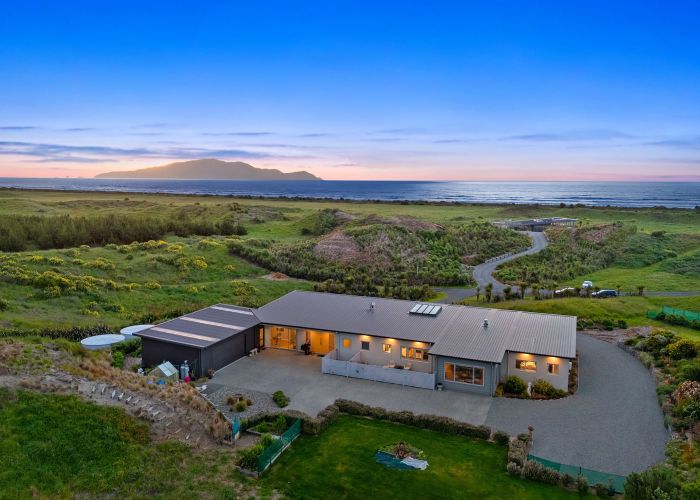  at 25 Mahurenga Lane, Te Horo, Kapiti Coast, Wellington