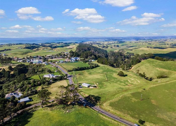  at 2590 Awhitu Road, Awhitu, Franklin, Auckland