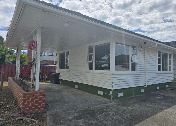  at 205 Hillsborough Road, Hillsborough, Auckland City, Auckland